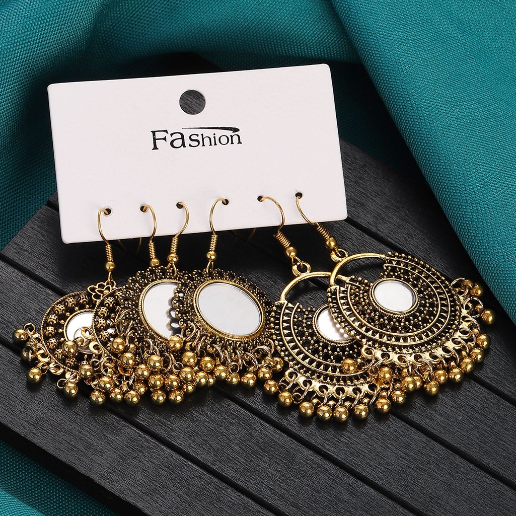 Ethnic Indian Fashion - Vintage altın renk küpe seti geometri